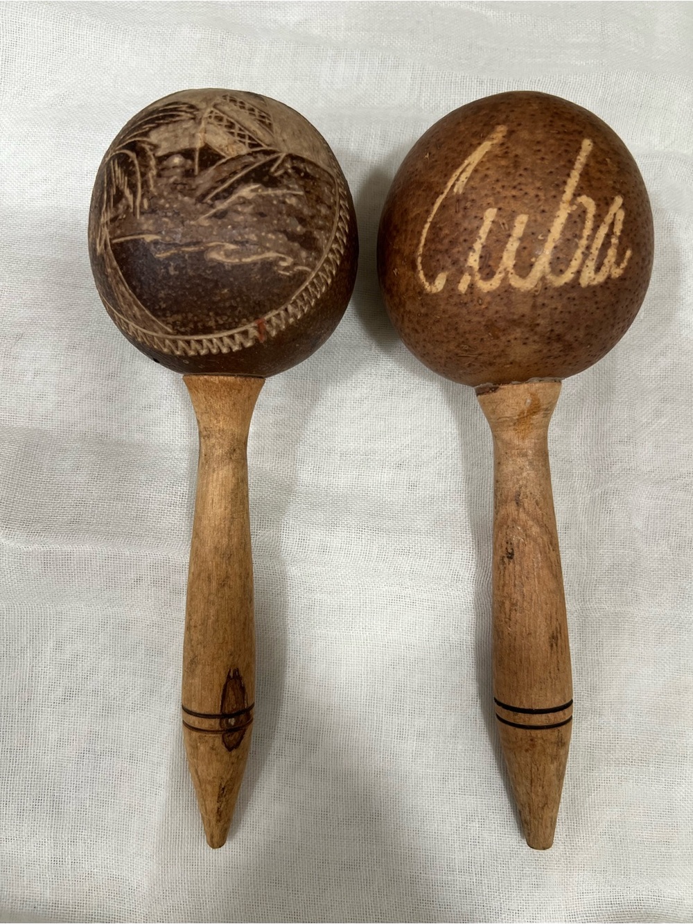 Hand crafted maracas musical instruments carved Cuba and Palm Trees. - Picture 2 of 6